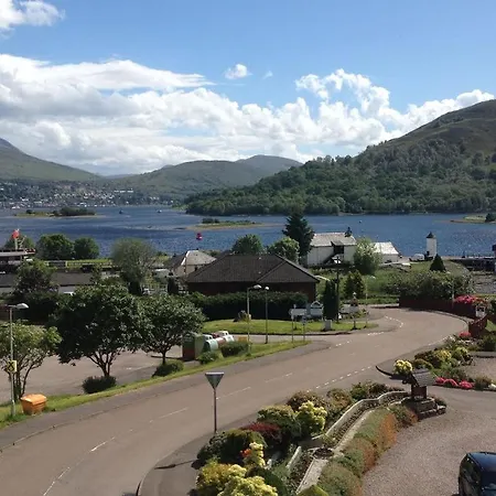 Apartment Caledonian Canal Floor Flat, View Of Ben Nevis