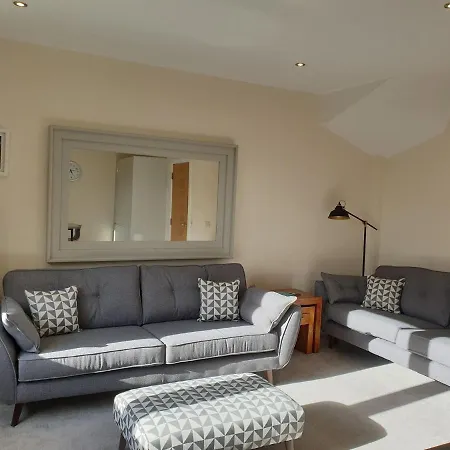 Apartment Number 6 Fort William