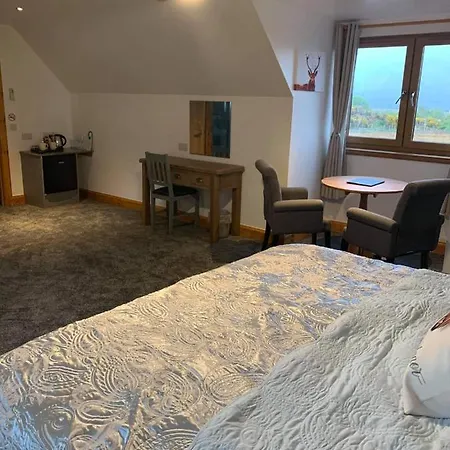 Bed & Breakfast Ben Nevis Manor *