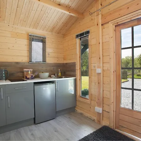Dalvenvie Chalet *