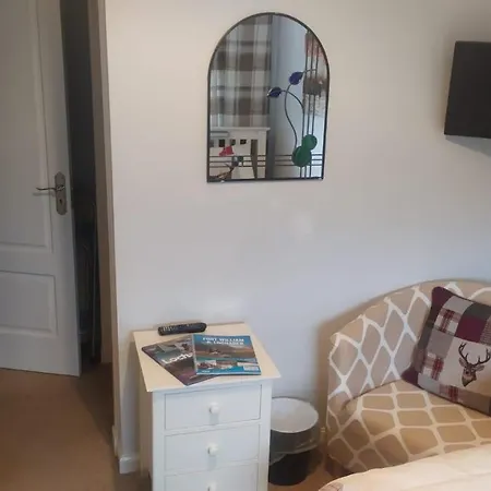 Strathavon Guest house *