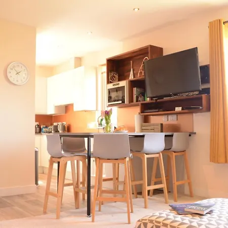 Apartment Number 6 Fort William