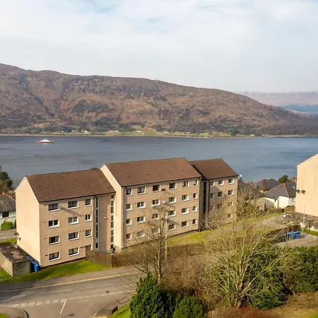 Apartment Loch & Hill View