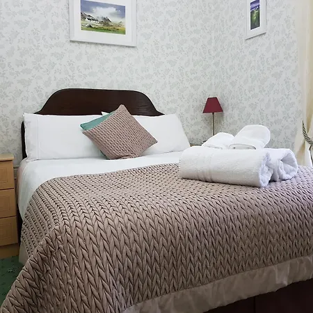 Mansefield 4*