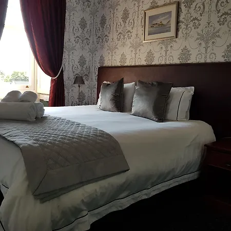 Mansefield Hotel