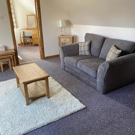Eishkin Flat, Apartment Fort William