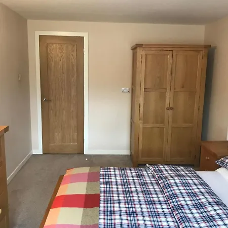 Conaglen, One Bedroom With Stunning Views. *