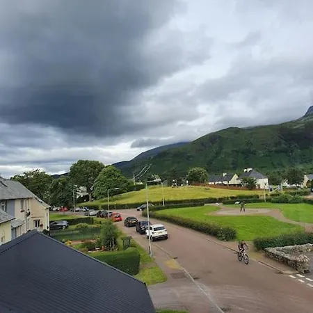 William Lovely Flat Location * Fort William