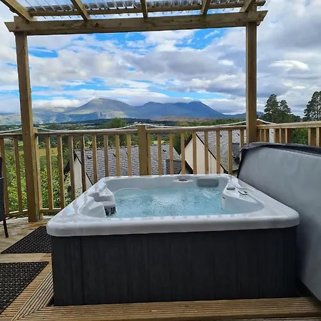 Chalet Nadurra But And Ben - Where The Ordinary Becomes Extraordinary *
