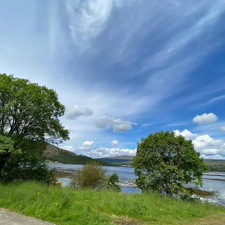 Waterfront - Only Hotel Fort William
