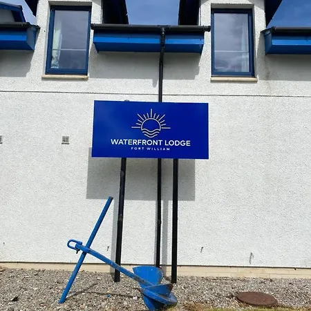 Waterfront - Only 3*