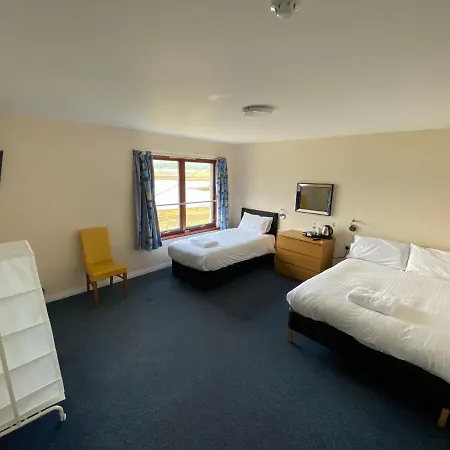 Hotel Waterfront - Only 3*