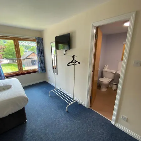 Hotel Waterfront - Only 3*