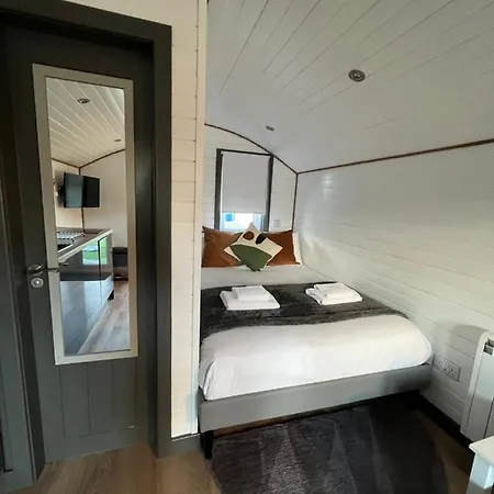 Westwind Pod
