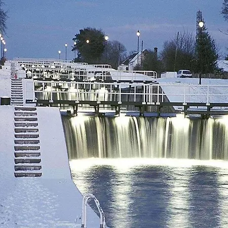 Neptune's * Fort William