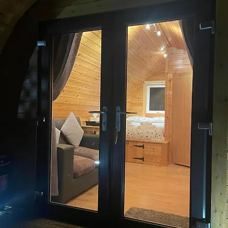 Apartment Conifer Fort William