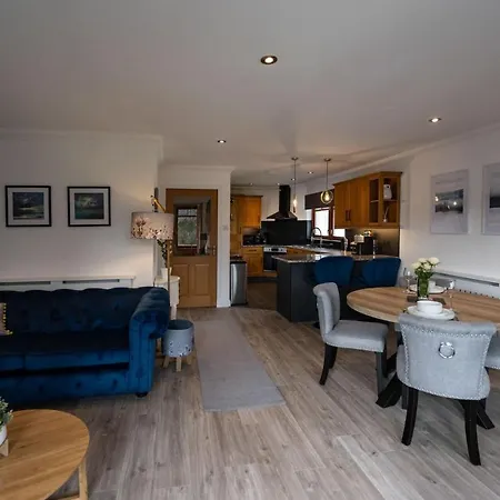Canalside Fort William