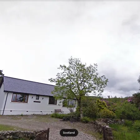 Fuaim Na Mara, The Sound Of The Sea. * Fort William