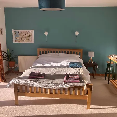 Fuaim Na Mara, The Sound Of The Sea. Apartment