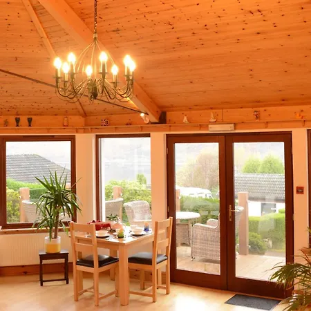 Guest house Lochview House 4*