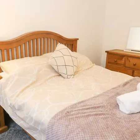 22 Moray Place * Fort William