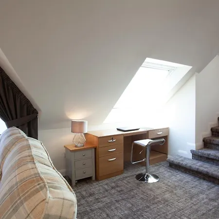 Lochiel Guest house