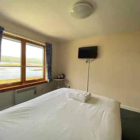 Waterfront - Only 3* Fort William