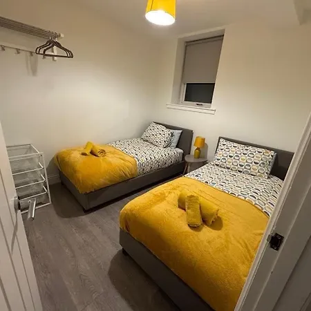 Flat No2 Fort William