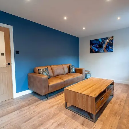 High Street Hideaway * Fort William