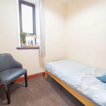 Hostel Prime Location In High Street