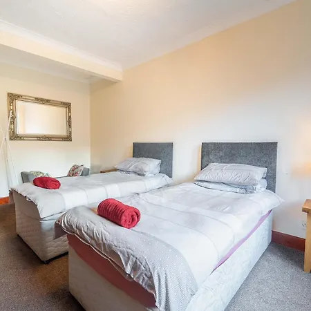 Hostel Prime Location In High Street Fort William