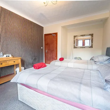 Hostel Prime Location In High Street