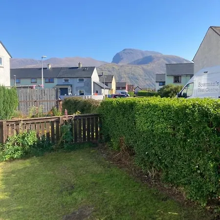 Raines House, With Ben Nevis Views * Fort William
