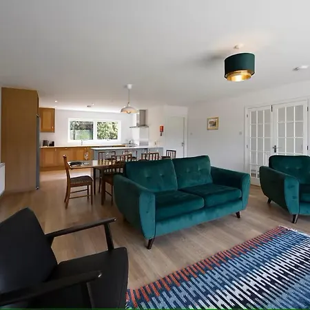 Heathercroft House-Modern 3 Bed House With Stunning Views Fort William