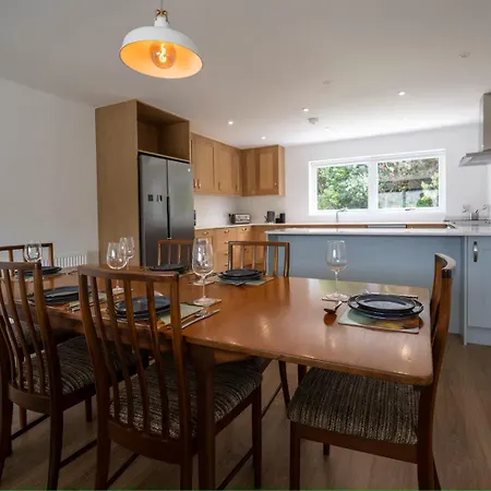 Apartment Heathercroft House-Modern 3 Bed House With Stunning Views Fort William