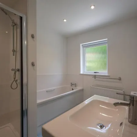 Heathercroft House-Modern 3 Bed House With Stunning Views * Fort William