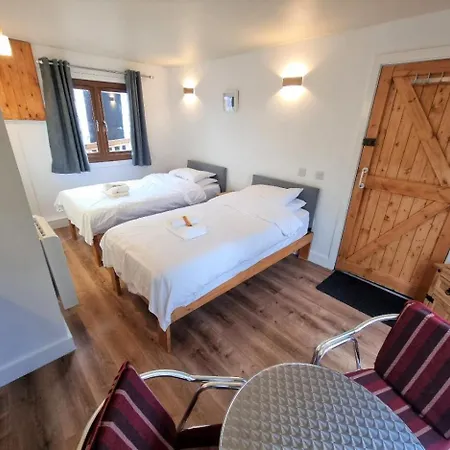 Hotel Roy Bridge 3*