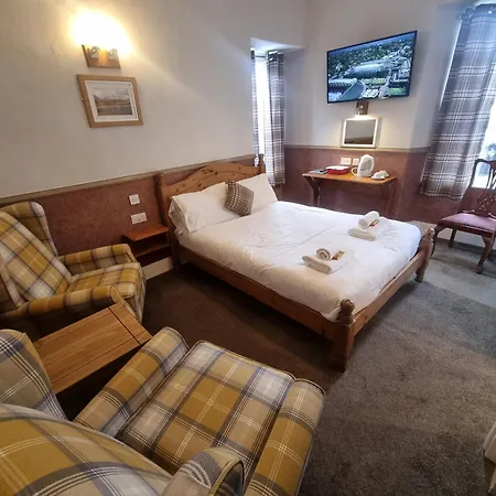 Roy Bridge Hotel Fort William