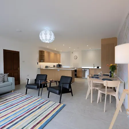 Heathercroft Apartment-quiet, 2 Bed Apartment Fort William
