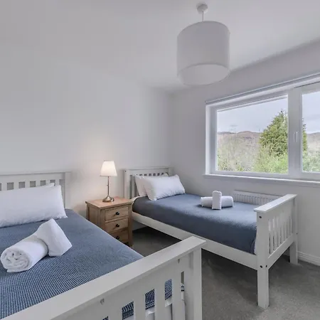 Heathercroft House-modern 3 Bed House With Stunning Views * Fort William
