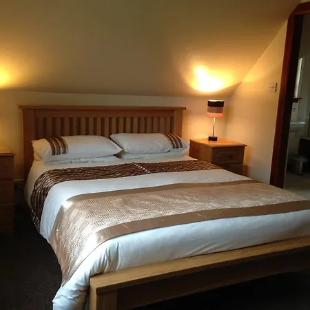 Bed & Breakfast Thistle 3*