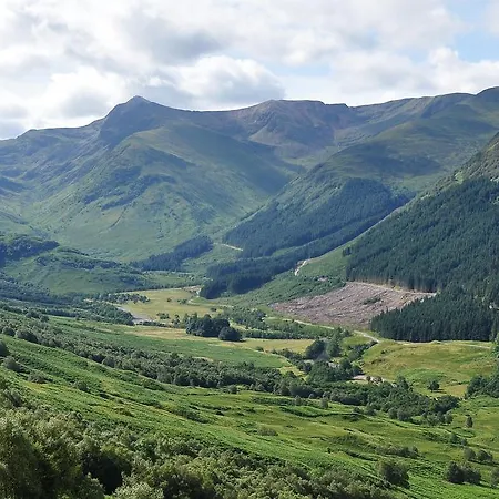 Glenlochy Nevis Bridge Apartment *
