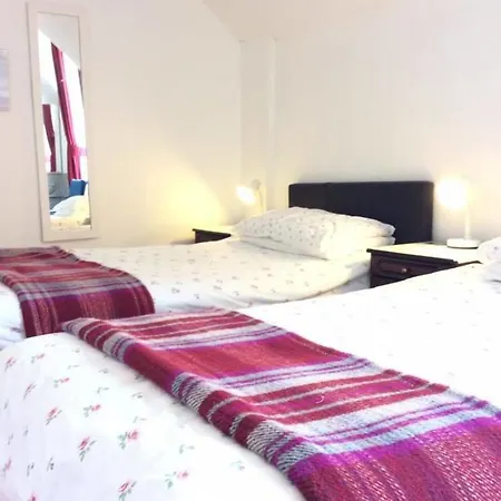 Bed & Breakfast Alba *