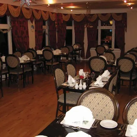The Imperial 3*
