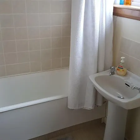 Farrow Apartment