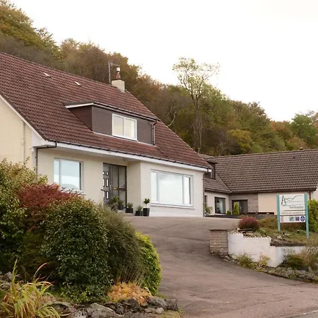 Guest house Torlinnhe 3*