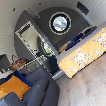 Seren Garden Pod Bed & Breakfast Fort William