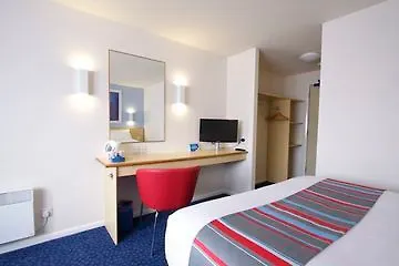 Travelodge William Hotel