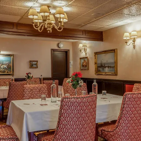 Muthu William Hotel Fort William