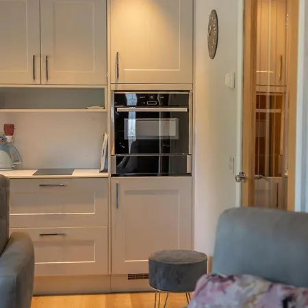 Self Cateringone Bedroom Apartment